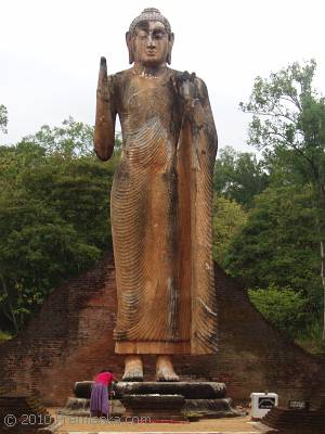 Maligavila Buddha